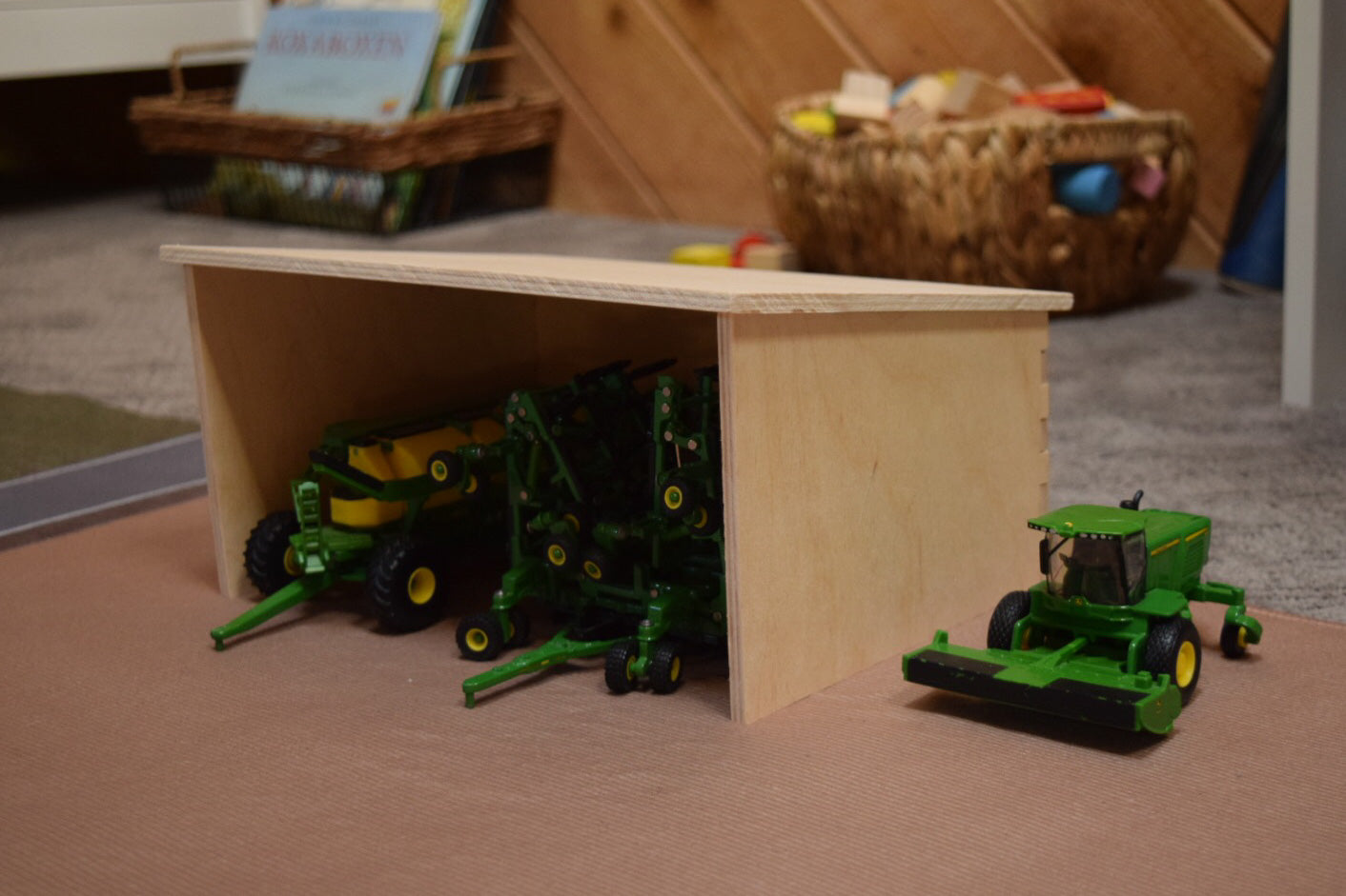 Wood Shed for 1:64 Scale Toys
